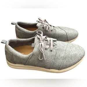 Toms Gray Lace Up Low Top Casual Sneaker Womens Shoes Size 8.5